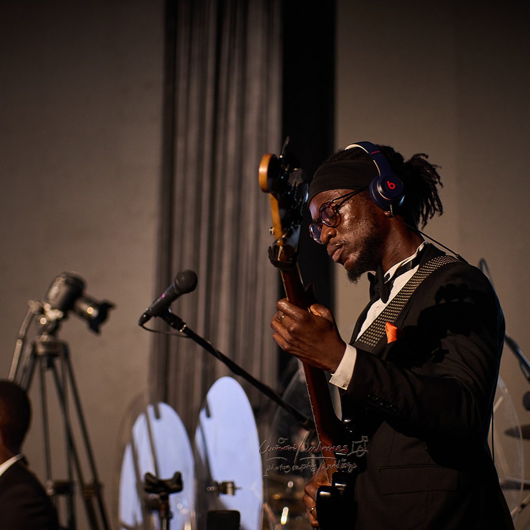 Bryan Alakwa - BASS